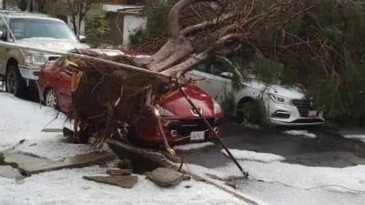 Se Registra Lluvia Y Una Fuerte Granizada En Puebla Que Registro