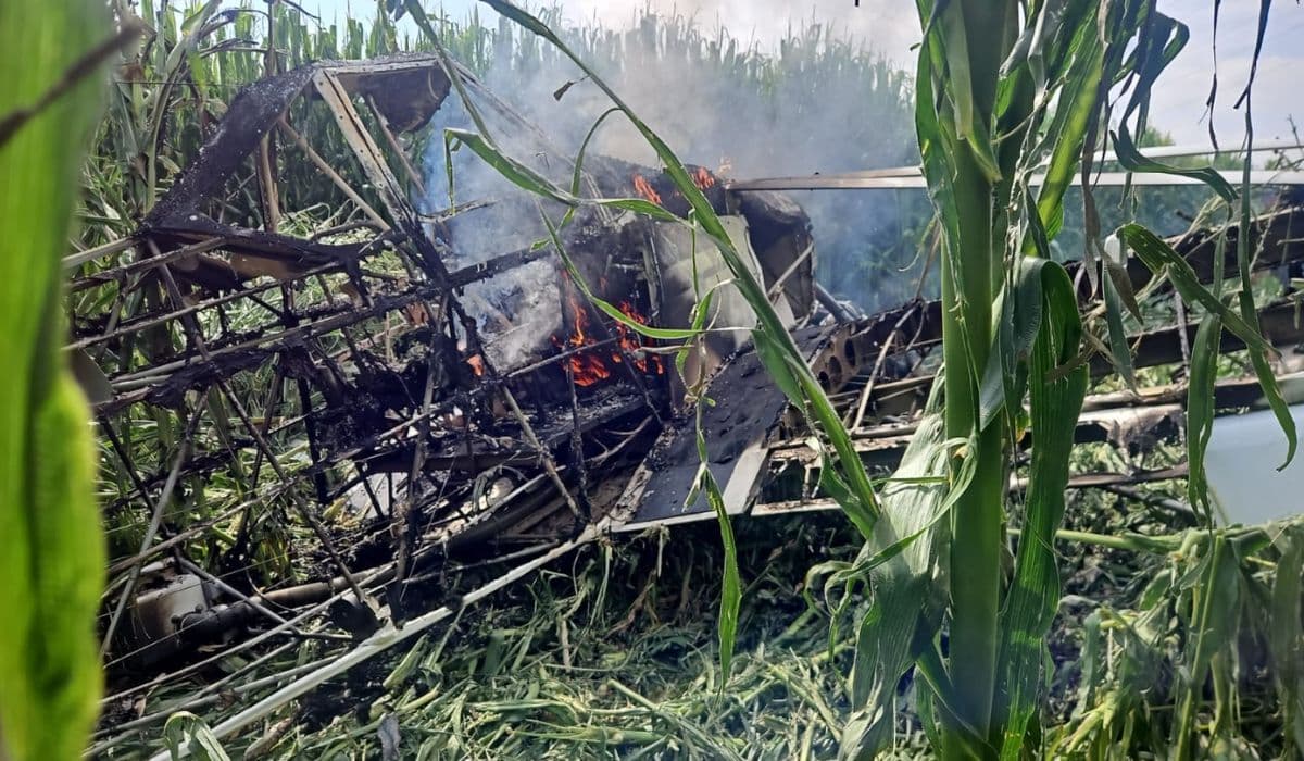 Se desploma aeronave de fumigación en San Juan del Río; el piloto resulta ileso