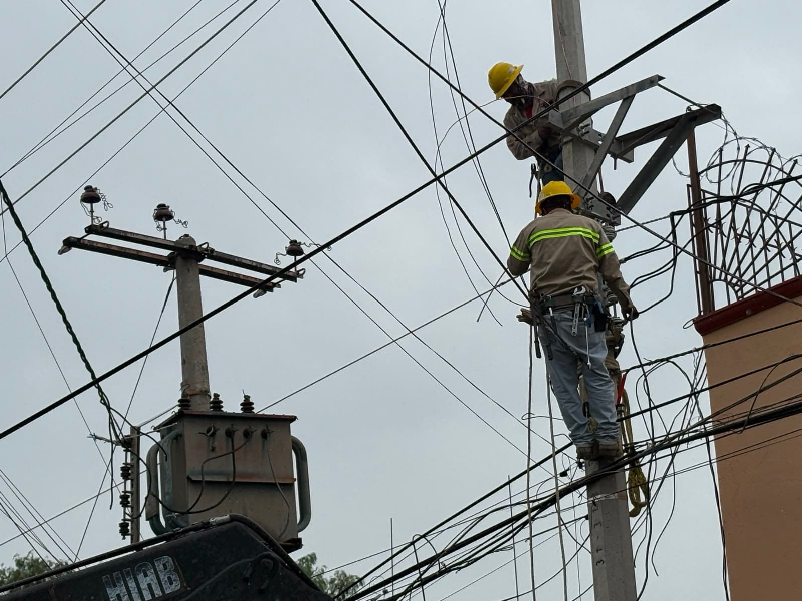 Llaman a la paciencia ante apagones y pide no arriesgar la vida intentando restablecer la luz